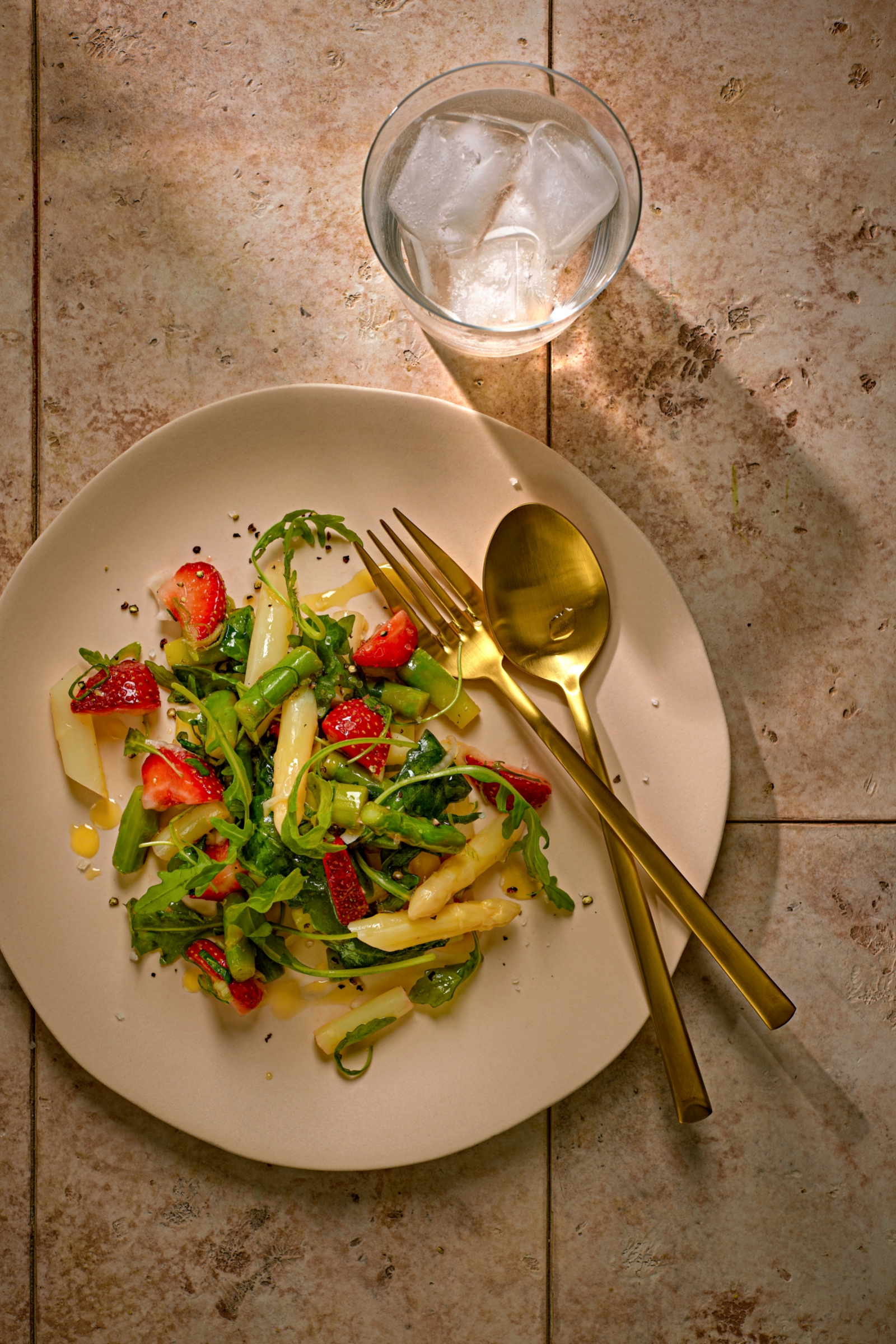 Asparagus and Strawberry Salad