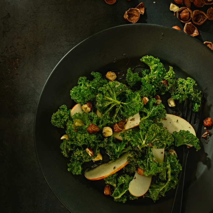 Federkohl-Apfel-Salat